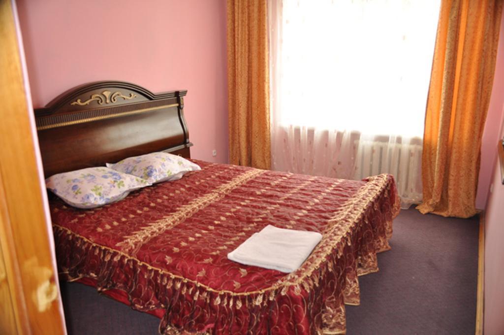 Economy Hotel Zhyger Astana Exterior photo