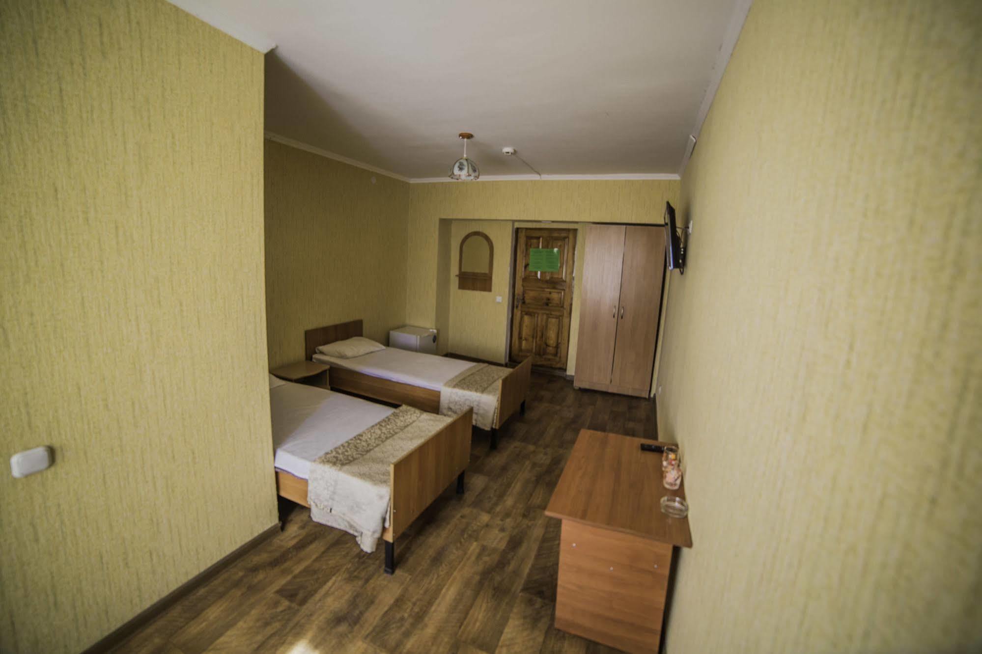 Economy Hotel Zhyger Astana Exterior photo